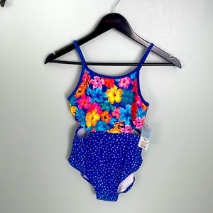 Summer is not over yet!  Cat and Jack Girls Swimsuit L (10/12)